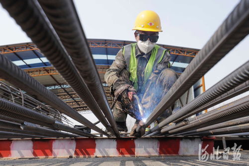 京秦高速遵秦段立交互通施工正酣 全力推進建設進度